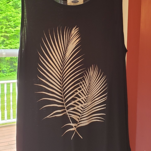 Old Navy tank top - Picture 2 of 5